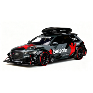 AUDI RS6 C7 with Roof Top Cargo DTM 2015