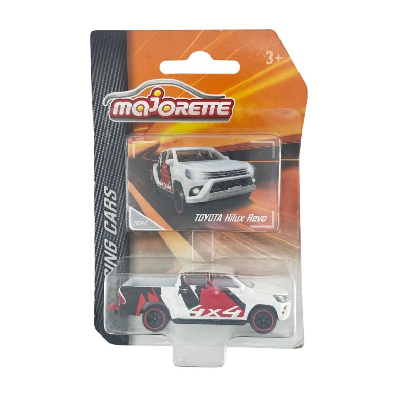 TOYOTA Hilux Revo