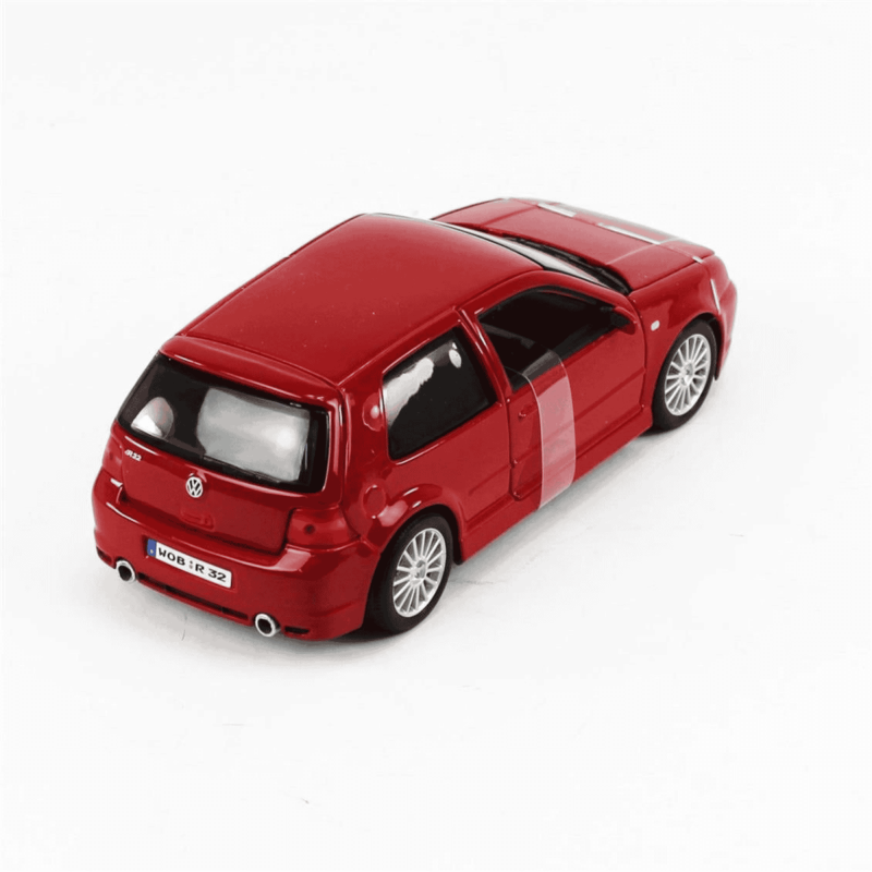 VOLKSWAGEN GOLF R32 