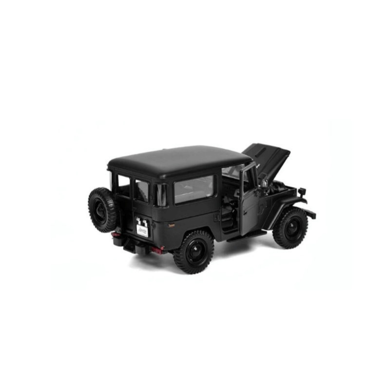 TOYOTA FJ 40 