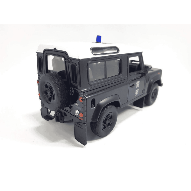 LAND ROVER DEFENDER  BLACK 