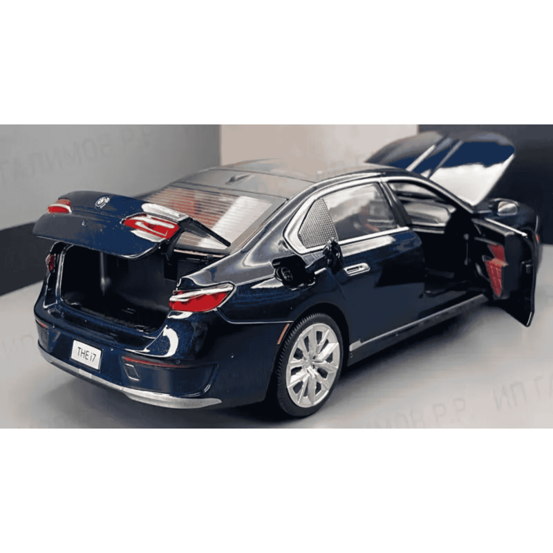 BMW I7 DARK BLUE 