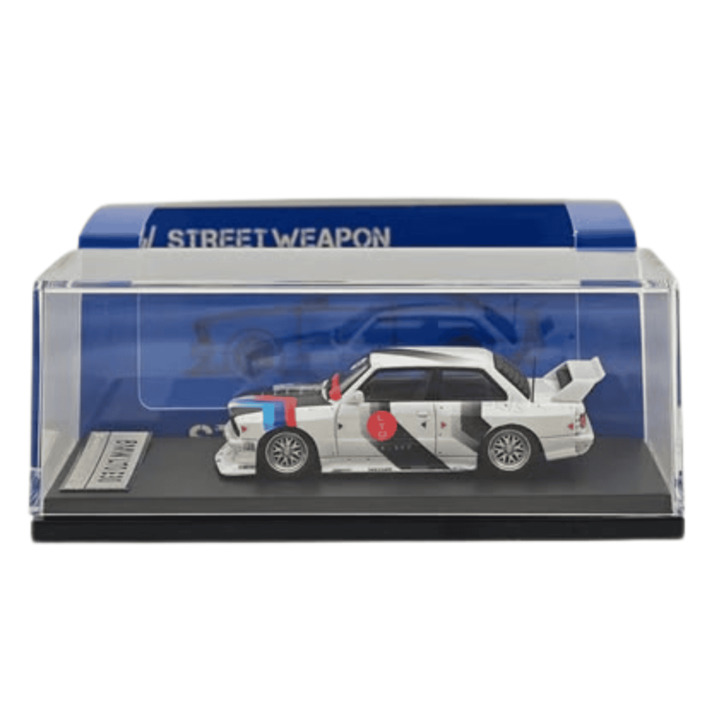 BMW LT0 E 30 WHITE 