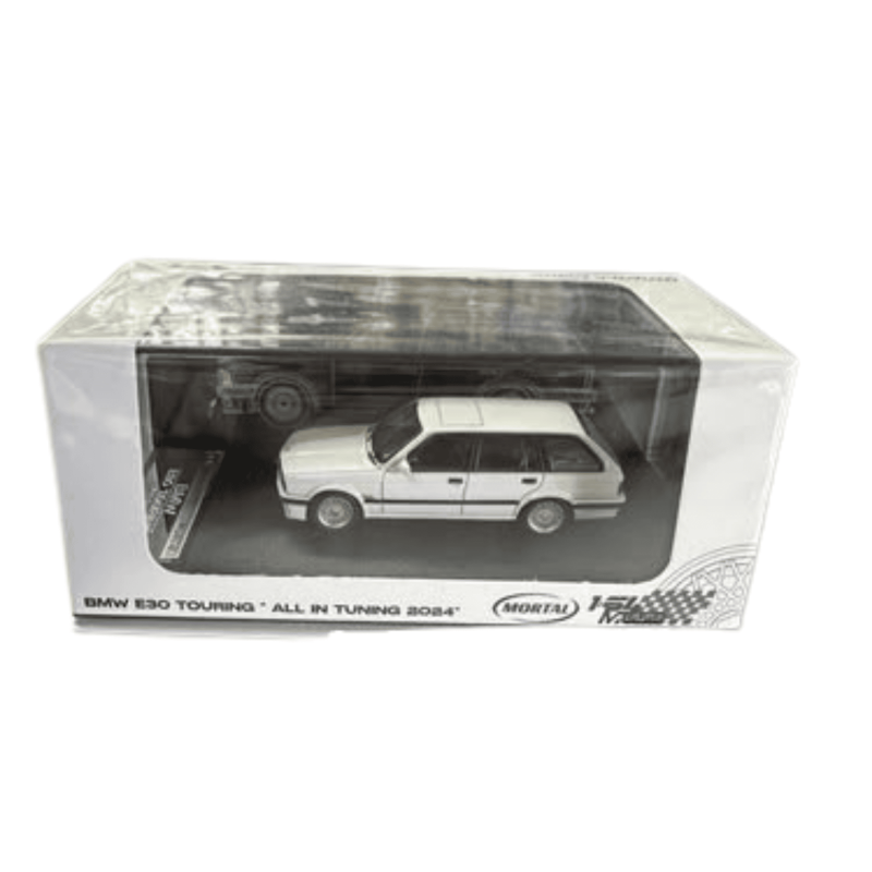 BMW E30 TOURING WHITE 