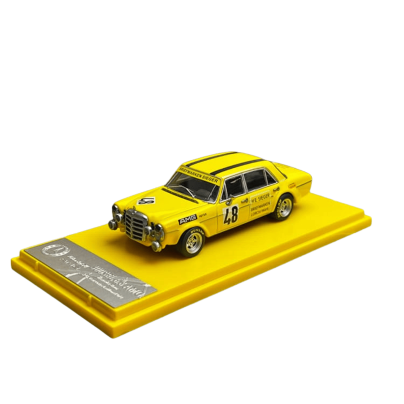 MERCEDES-BENZ 300 SEL 6.8 AMG 